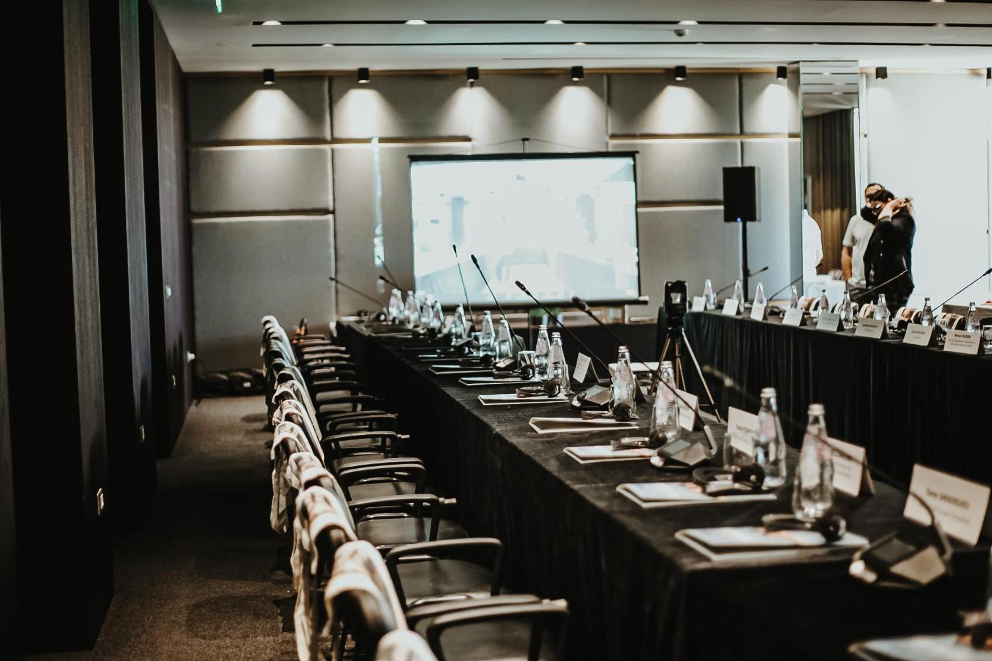 Maritim Marina Bay Resort Spa & Casino Adult Friendly Vlorë Esterno foto The 2019 World Conference on Tobacco and Nicotine